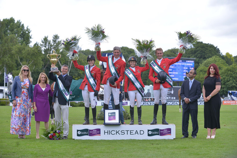 The German team; Chef'd Equipe Otter Becker, Janne Friederike Meyer, Luger Beerbaum, Meredith Michaels-Beerbaum and Patrick Stühlmeyer. Photo Sebastian Oakley/FEI