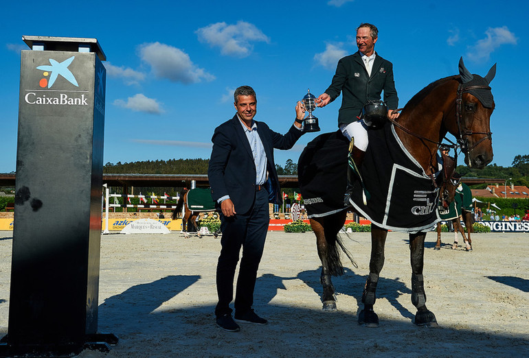 Patrice Delaveau and Orient Express HDC won the CSI4* Grand Prix in La Coruna. Photo (c) Oxer Sport. 