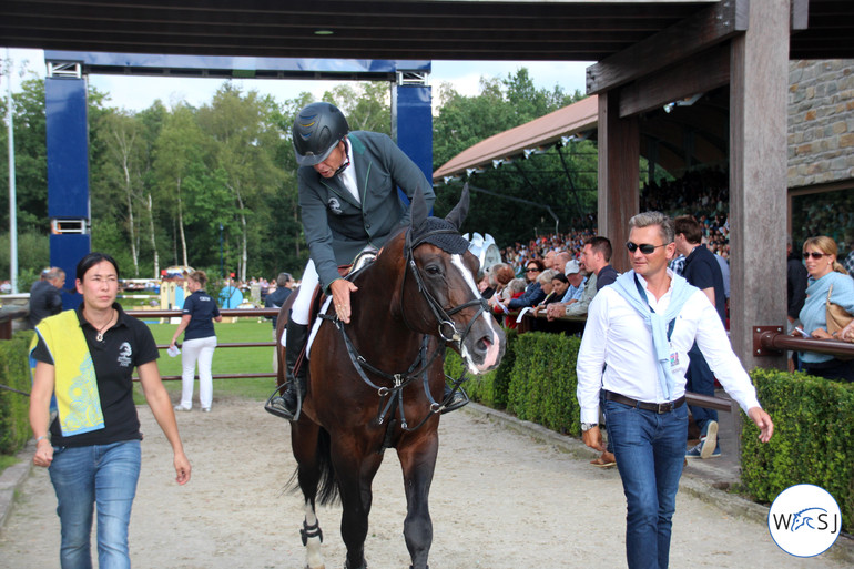 Celia, Rolf and Bo had good reason to be happy with Casall Ask! Photo (c) World of Showjumping.