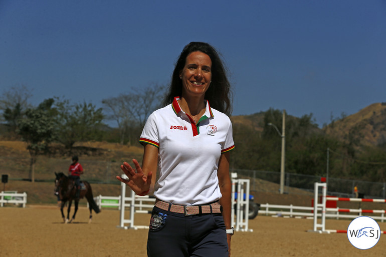 Happy Luciana Diniz after Fit For Fun's fantastic jumping. 