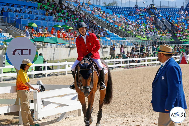 Kent Farrington leaving the ring after only a time penalty with Voyeur. Photo (c) Jenny Abrahamsson.