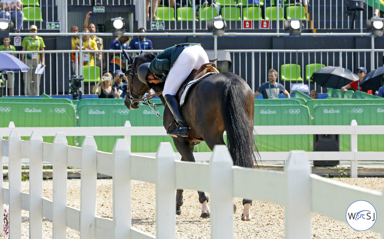 A hug for Cornetto K after being fantastic all week. Doda de Miranda and Cornetto K ended 9th as well, together with everyone else on four faults after the two rounds. 