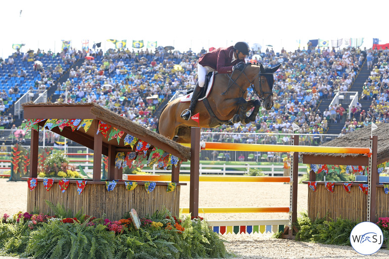 Sheikh Ali Al Thani and First Devision were clear in the two rounds, but go two fences down in the jump-off - leaving them on 6th position. 