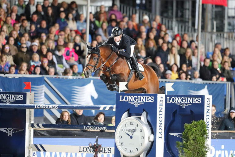 Marcus Ehning and Comme il faut en route to victory in the LGCT Grand Prix of Vienna. Photo (c) Stefano Grasso/LGCT.