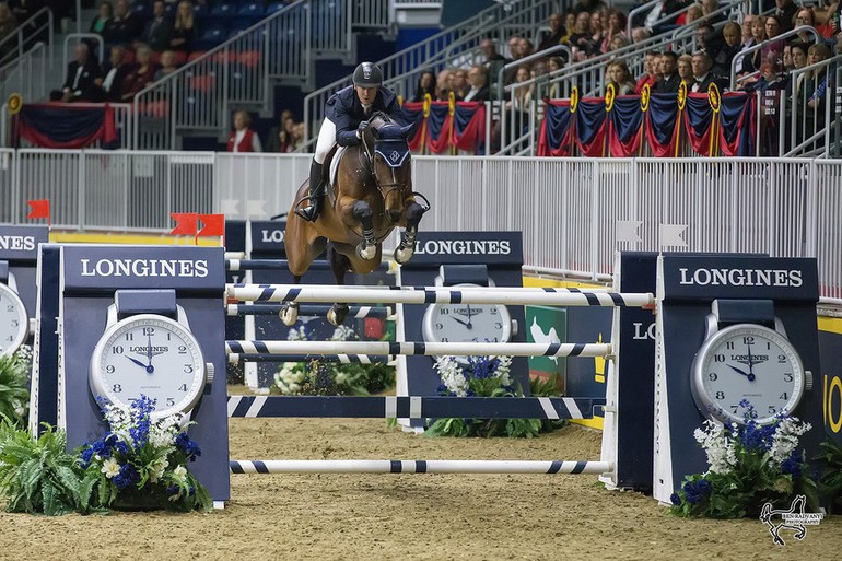 McLain Ward and HH Azur. Photo (c) Ben Radvanyi Photography. 