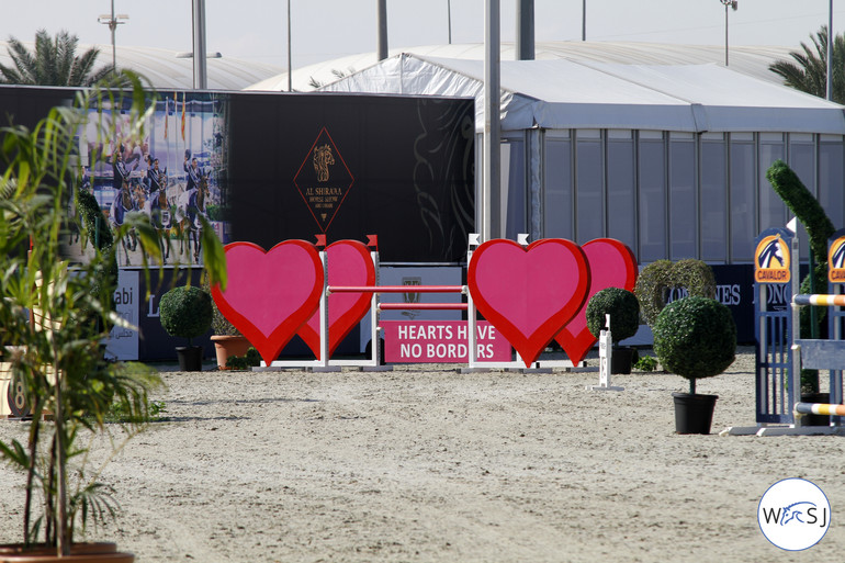 (c) World of Showjumping