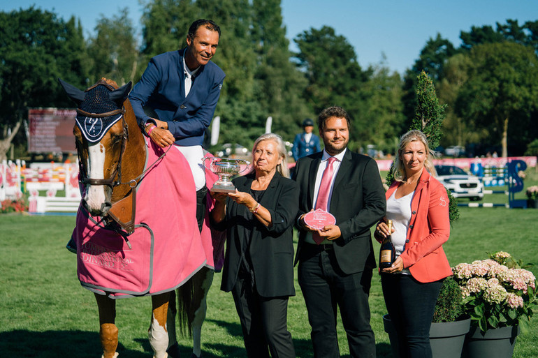 Cédric Angot and Talents des Moitiers. Photo (c) Pixels events.