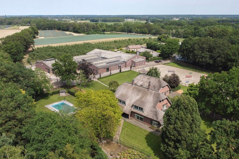 grip financieel Begroeten Dream property for sale at Van Santvoort Landelijk Wonen | World of  Showjumping