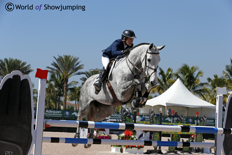 Meredith Michaels Beerbaum and Comanche 28 were first to go and ended the course with two time faults. Comanche is really a horse we are looking forward to follow in the next years. Photo (c) Jenny Abrahamsson.