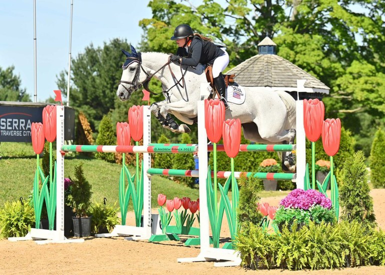 Mia Albelo and MHS Cardenta. Photo © Andrew Ryback Photography