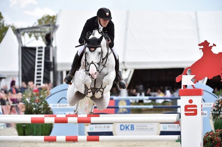 David Will and Colorit won the first leg of the DKB-Riders Tour in Hagen. Photo (c) Stefan Lafrentz.