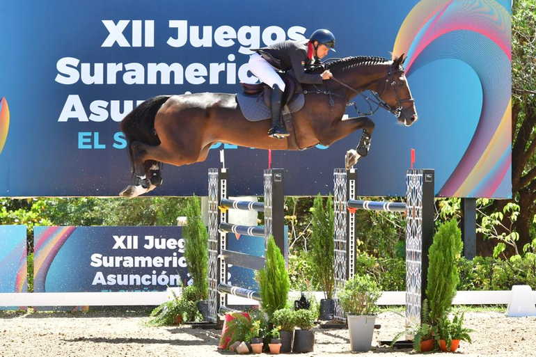 Quimi del Maset with Bolivia’s Daniel Bedoya in the saddle. Photo © Hector Garrido.