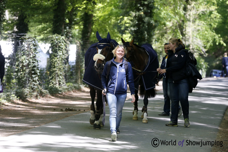 Louise on her way to the ring with Angelica's ride Voloma. 