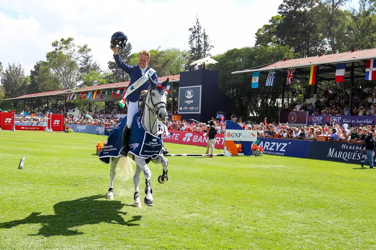 Photo © Longines Global Champions Tour. 