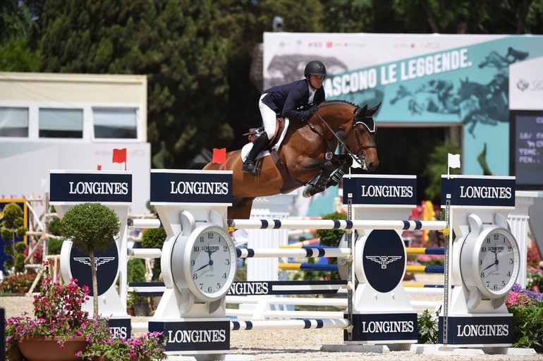 Kent Farrington is on a roll and won the opening 1.45 class in Rome on Cha Cha Cha 7. Photo (c) CSIO Roma/Proli.