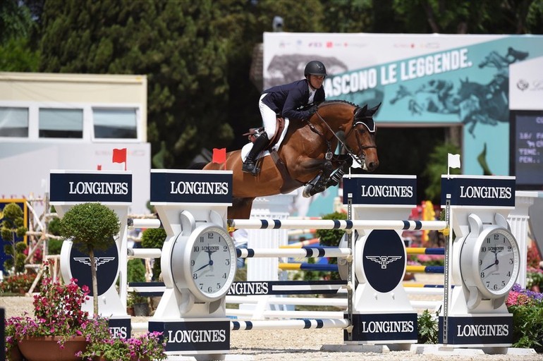 Kent Farrington is on a roll and won the opening 1.45 class in Rome on Cha Cha Cha 7. Photo (c) CSIO Roma/Proli.