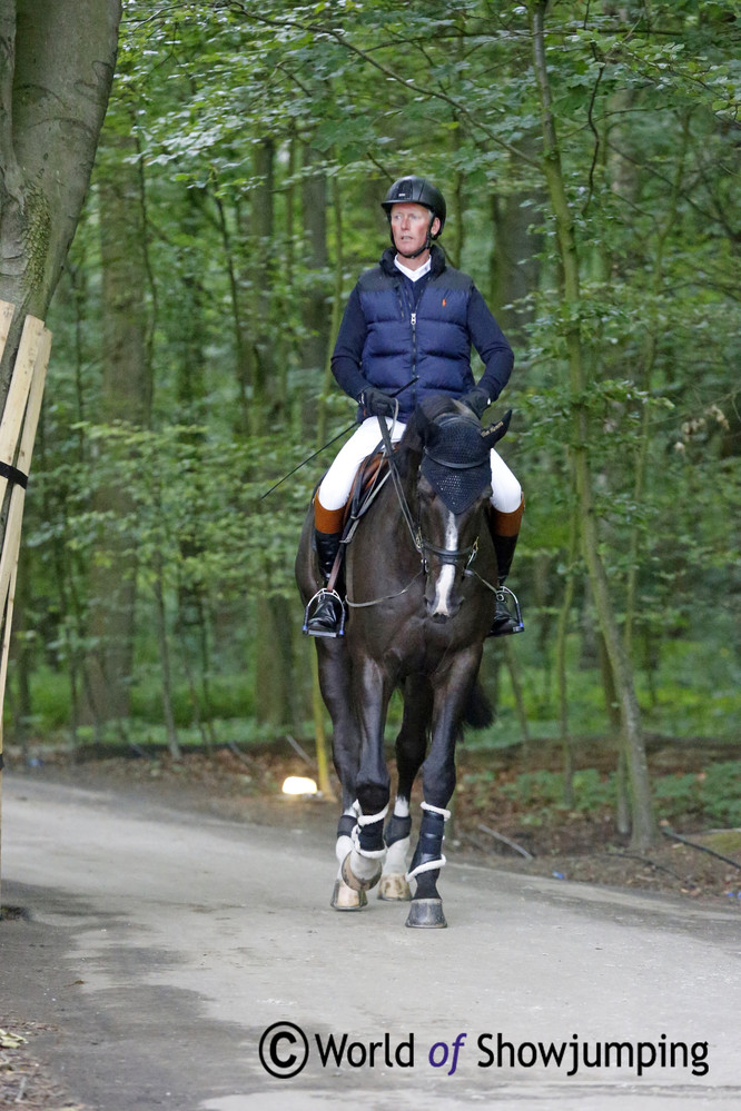 Jos Lansink looking very focused on Go Easy de Muze.