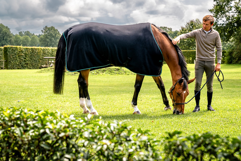Aloga Equestrian Horse Blankets