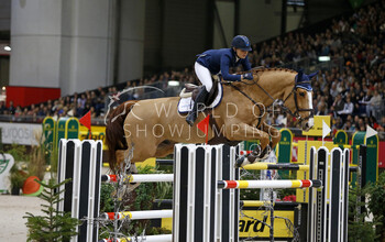 Kaya Lüthi with Pret a Tout. Photo (c) Jenny Abrahamsson.