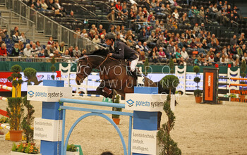 Denis Lynch with Ho Go van de Padenborre. Photo (c) Jenny Abrahamsson.