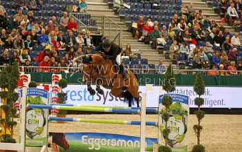 Gerco Schröder with Glock's Debalia. Photo (c) Jenny Abrahamsson.