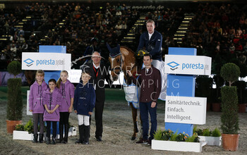 Mario Stevens with Laurin. Photo (c) Jenny Abrahamsson.