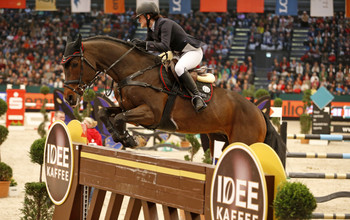 Zuzana Zelinkova with Caleri II. Photo (c) Jenny Abrahamsson.