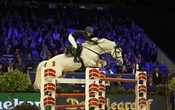 Maria Madenova with Kleiner Onkel. Photo (c) Jenny Abrahamsson.