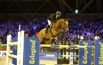 Wout-Jan van der Schans with Capetown. Photo (c) Jenny Abrahamsson.