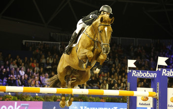 Annelies Vorsselmans with Falaise de Muze. Photo (c) Jenny Abrahamsson