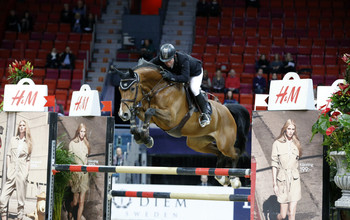 Gerco Schröder with Glock's Debalia. Photo (c) Jenny Abrahamsson.