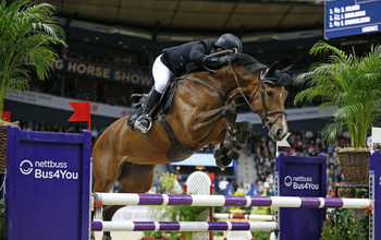 Gerco Schröder with Glock's Debalia. Photo (c) Jenny Abrahamsson.
