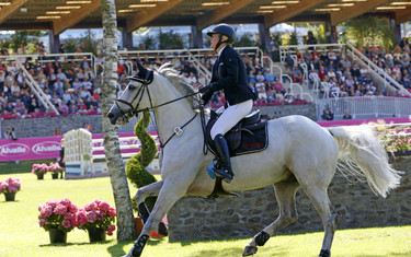 Laura Renwick with Rembrandt Blue