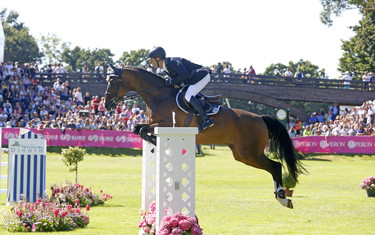 Niklaus Rutschi with Earl Pery's Caro CH