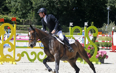 Mark Mcauley with Uciano de la Botte