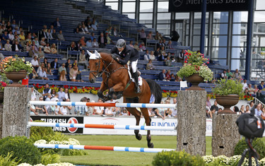 Andrej Holly with Cento