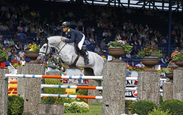 Ferenc Szentirmai with Chaccland