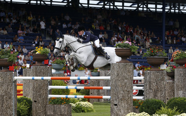 Helena Persson with Bonzai H