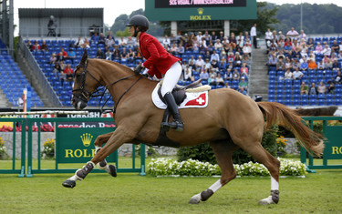 Janika Sprunger with Bonne Chance CW