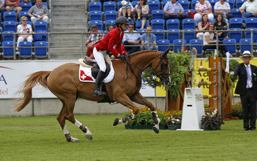 Janika Sprunger with Bonne Chance CW