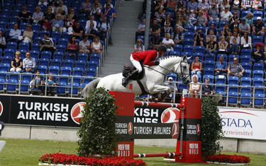 Laszlo Toth with Isti