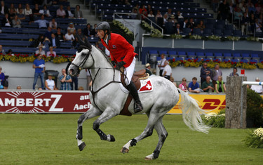 Martin Fuchs with Clooney 51