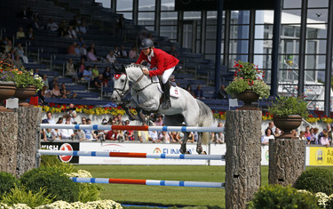 Michal Kazmierczak with Que Pasa 5