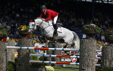 Michal Kazmierczak with Que Pasa 5