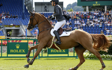 Pilar Lucrecia Cordon with Gribouille du Lys