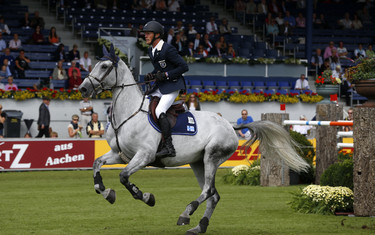 Sebastian Numminen with Cue Channa 42