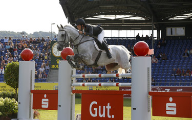 Sergio Alvarez Moya with Carlo 273