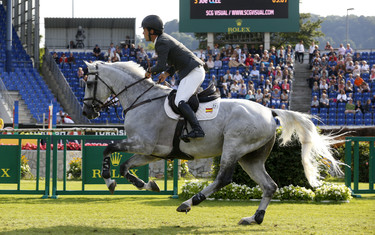 Sergio Alvarez Moya with Carlo 273
