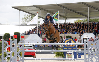 Maikel van der Vleuten with VDL Groep Arera C
