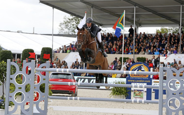 Patrice Delaveau with Carinjo HDC